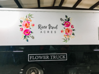 Vehicle Signage (70) Vehicle Signage (70)