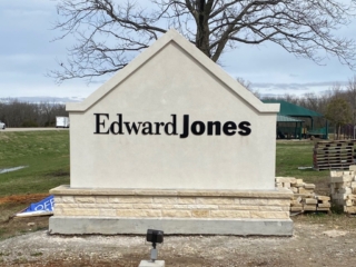 Tulsa Non Lighted Signs 9